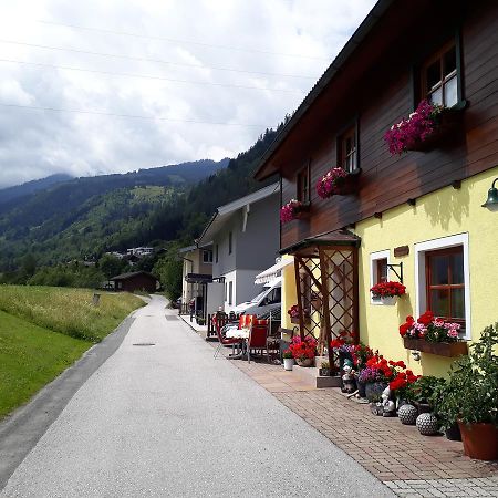Ferienwohnung Kasbacher บรุค อันแดร์ โกรสส์กลอคเนอร์ชตราสเซอ ภายนอก รูปภาพ