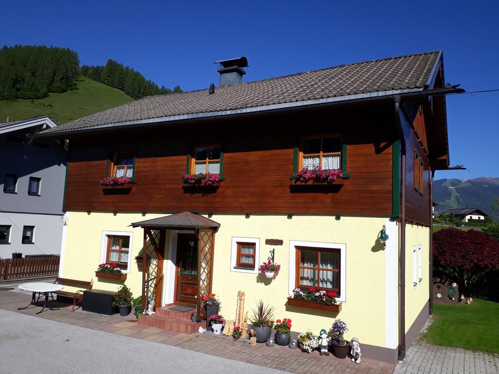 Ferienwohnung Kasbacher บรุค อันแดร์ โกรสส์กลอคเนอร์ชตราสเซอ ภายนอก รูปภาพ